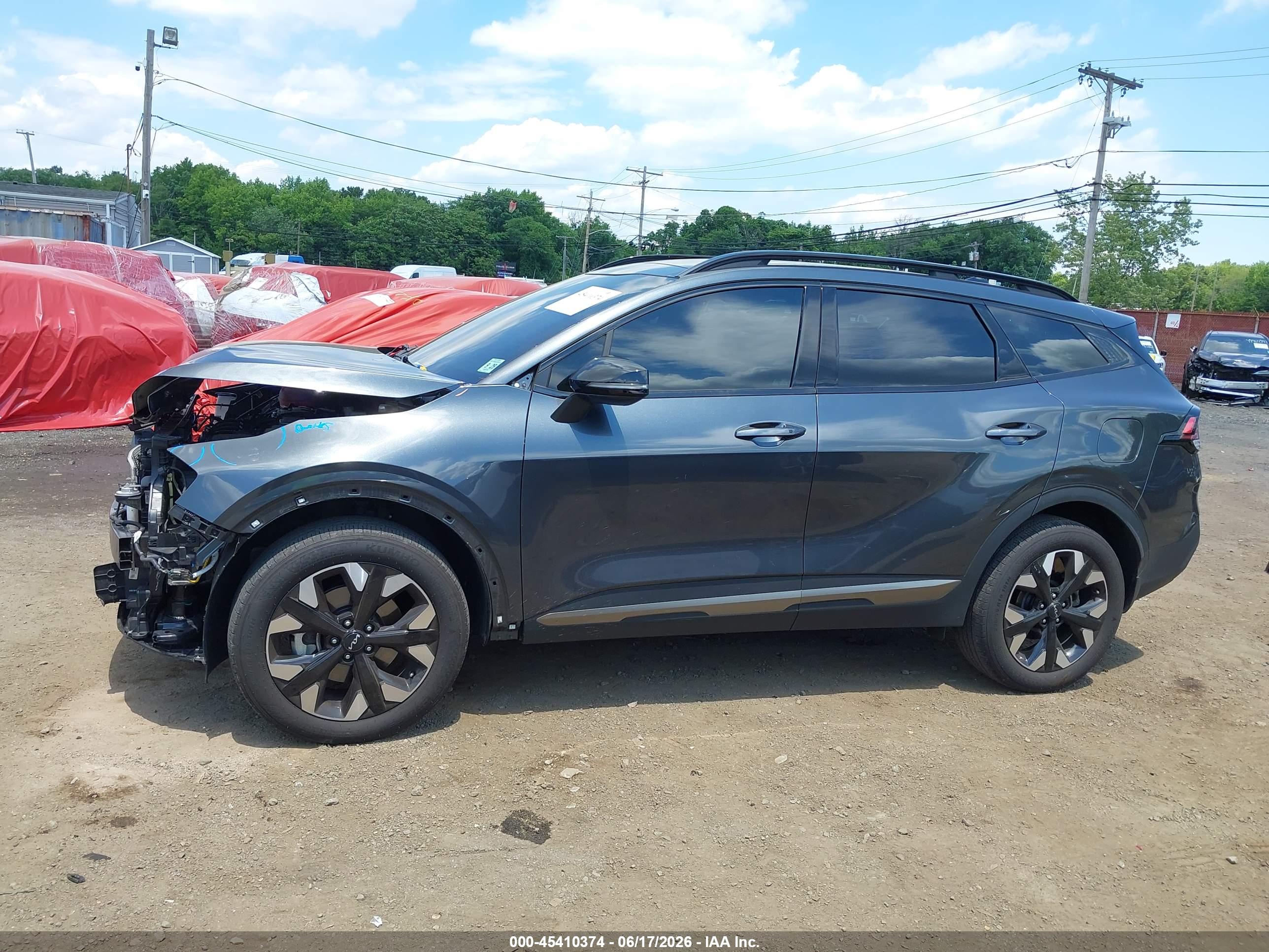2024 KIA SPORTAGE X-LINE