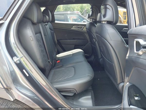 2024 KIA SPORTAGE X-LINE