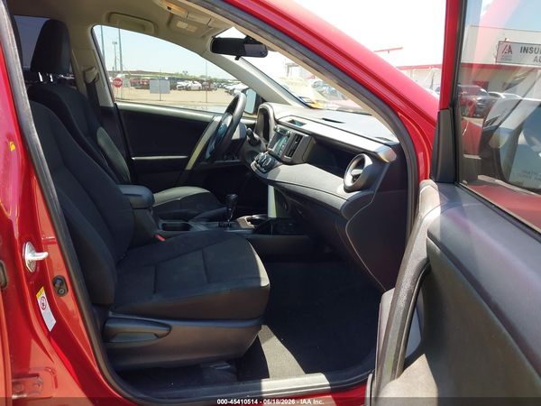 2017 TOYOTA RAV4 LE