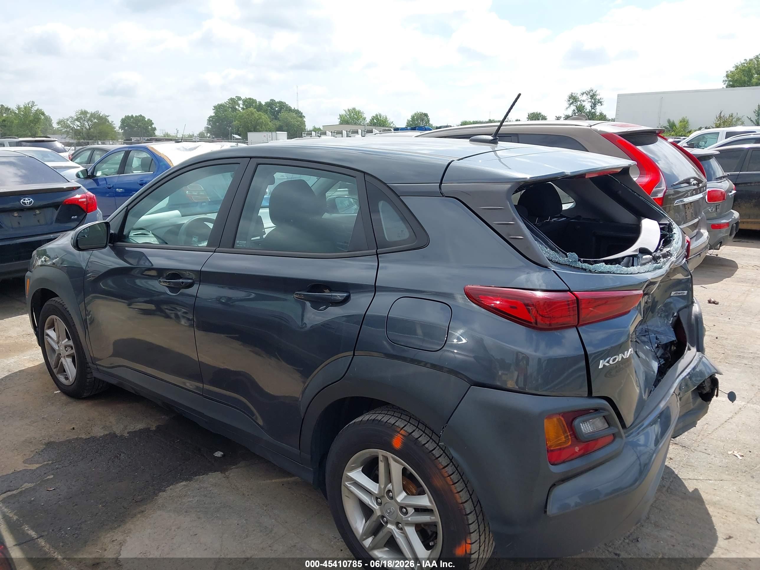 2021 HYUNDAI KONA SE