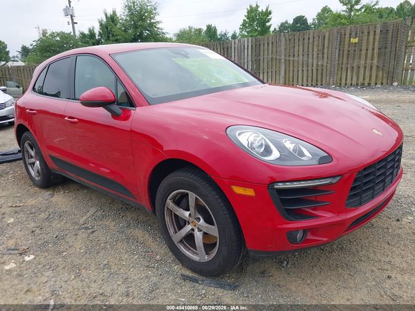 2018 PORSCHE MACAN