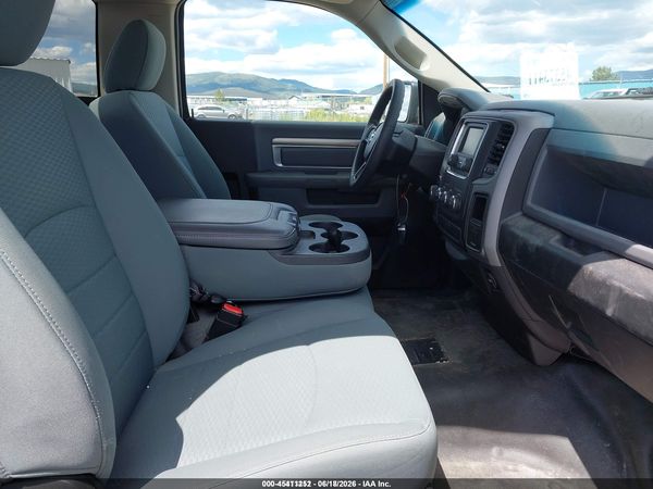 2018 RAM 1500 TRADESMAN  4X4 6'4 BOX