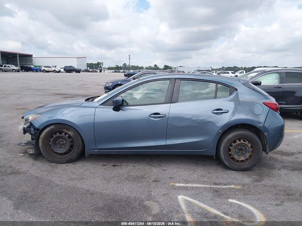 2016 MAZDA MAZDA3 I SPORT