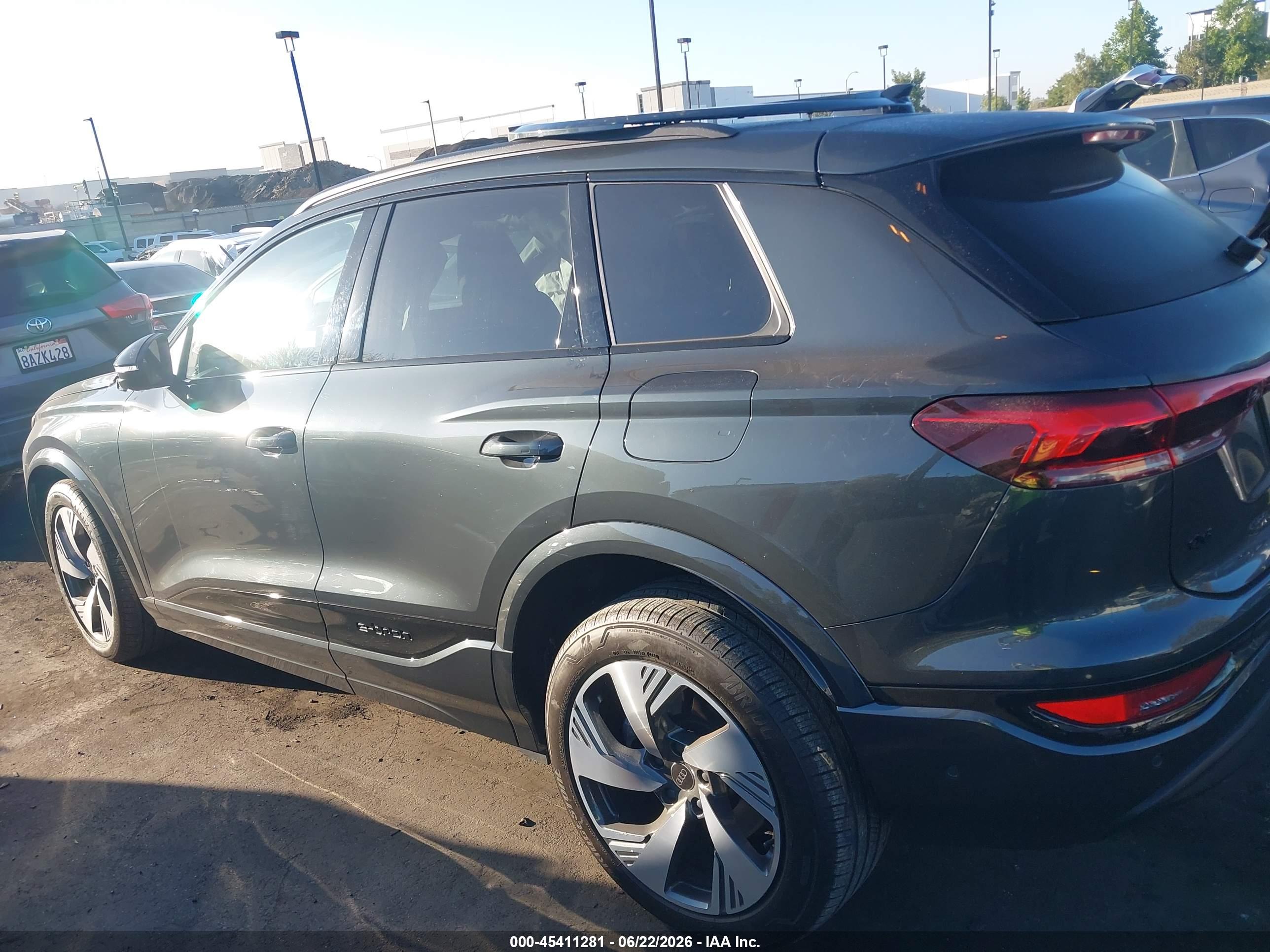 2025 AUDI Q6 E-TRON PREMIUM PLUS QUATTRO
