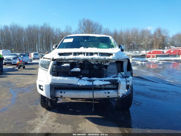2018 TOYOTA TUNDRA SR5 5.7L V8