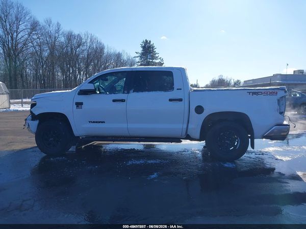2018 TOYOTA TUNDRA SR5 5.7L V8