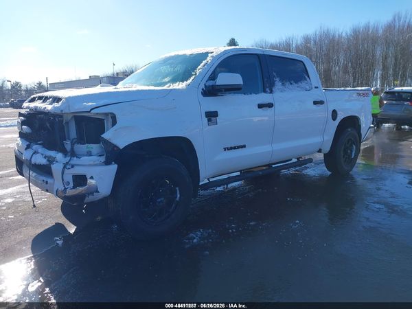 2018 TOYOTA TUNDRA SR5 5.7L V8