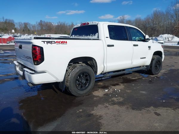 2018 TOYOTA TUNDRA SR5 5.7L V8