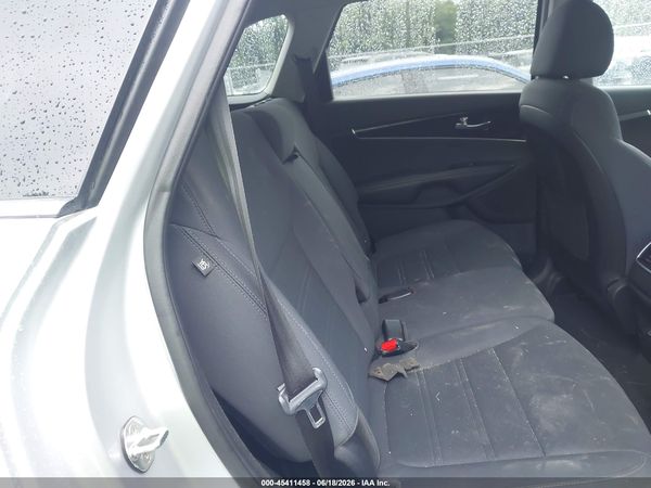 2019 KIA SORENTO 2.4L LX