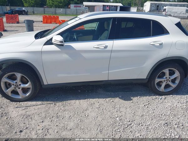 2019 MERCEDES-BENZ GLA 250 4MATIC