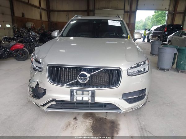2017 VOLVO XC90 T6 MOMENTUM