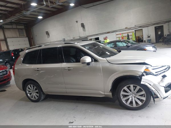 2017 VOLVO XC90 T6 MOMENTUM