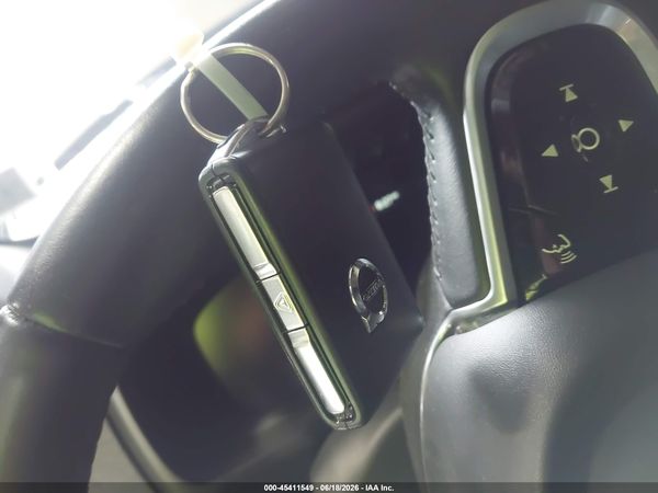 2017 VOLVO XC90 T6 MOMENTUM