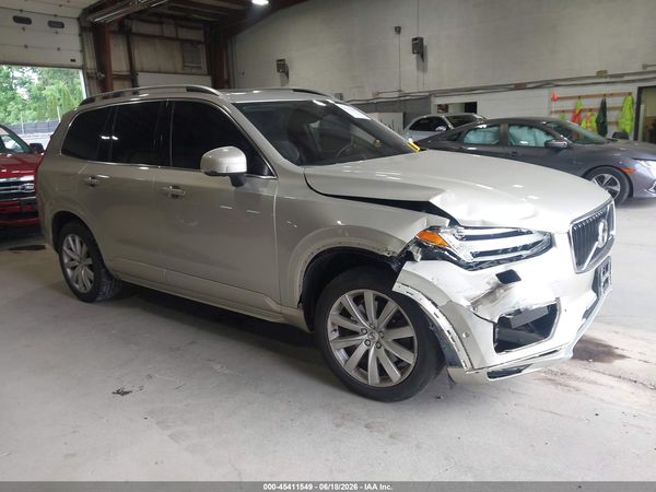 2017 VOLVO XC90 T6 MOMENTUM