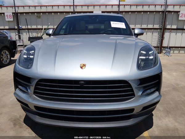 2021 PORSCHE MACAN Base