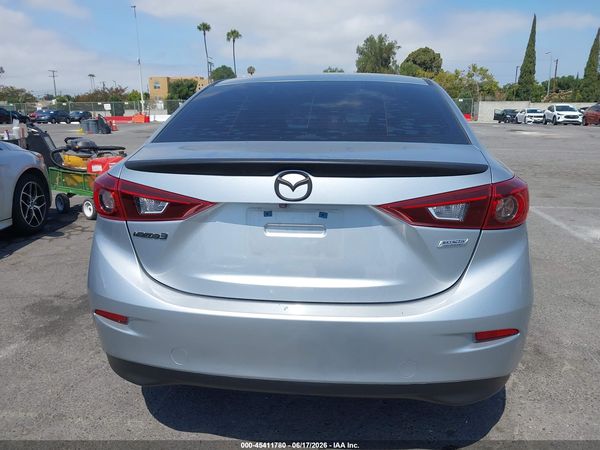 2018 MAZDA MAZDA3 TOURING
