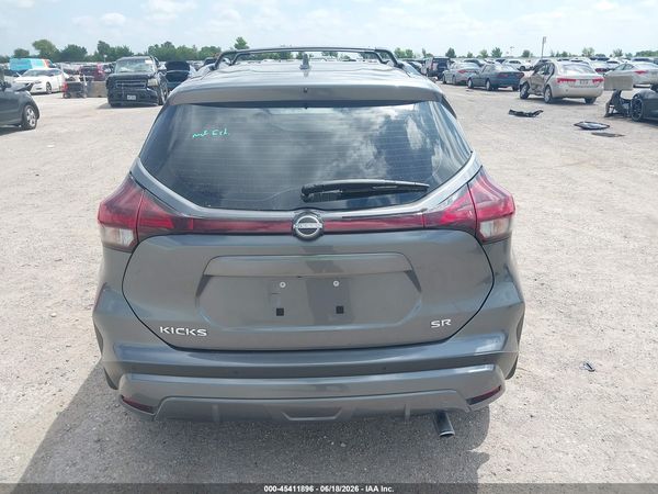 2023 NISSAN KICKS SR XTRONIC CVT