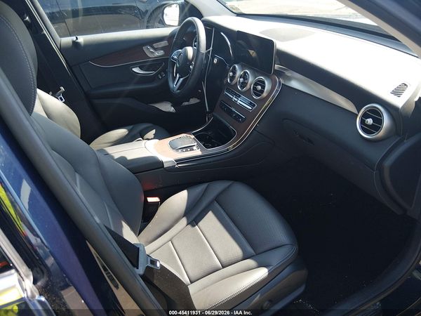 2022 MERCEDES-BENZ GLC 300 4MATIC SUV