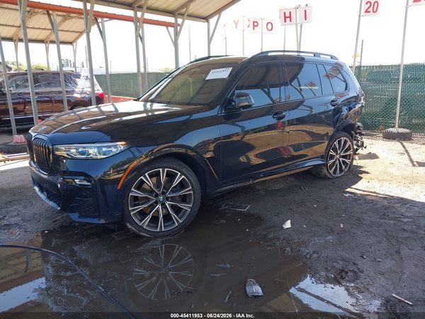 2022 BMW X7 M50I
