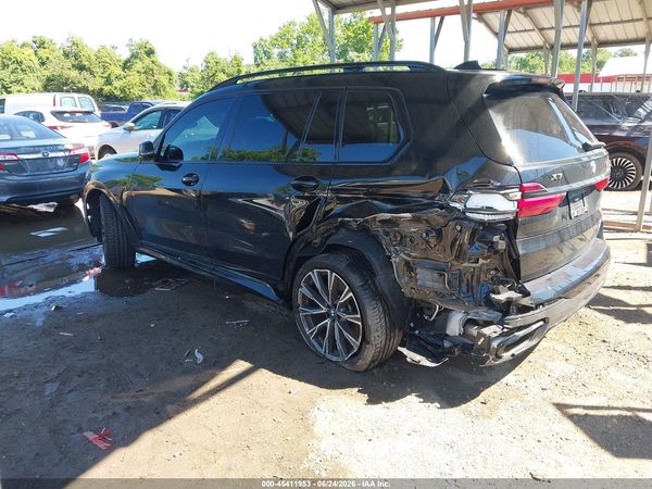 2022 BMW X7 M50I