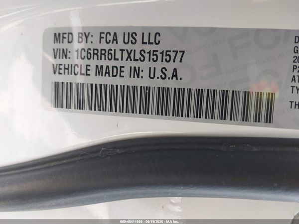 2020 RAM 1500 CLASSIC WARLOCK  4X2 5'7 BOX