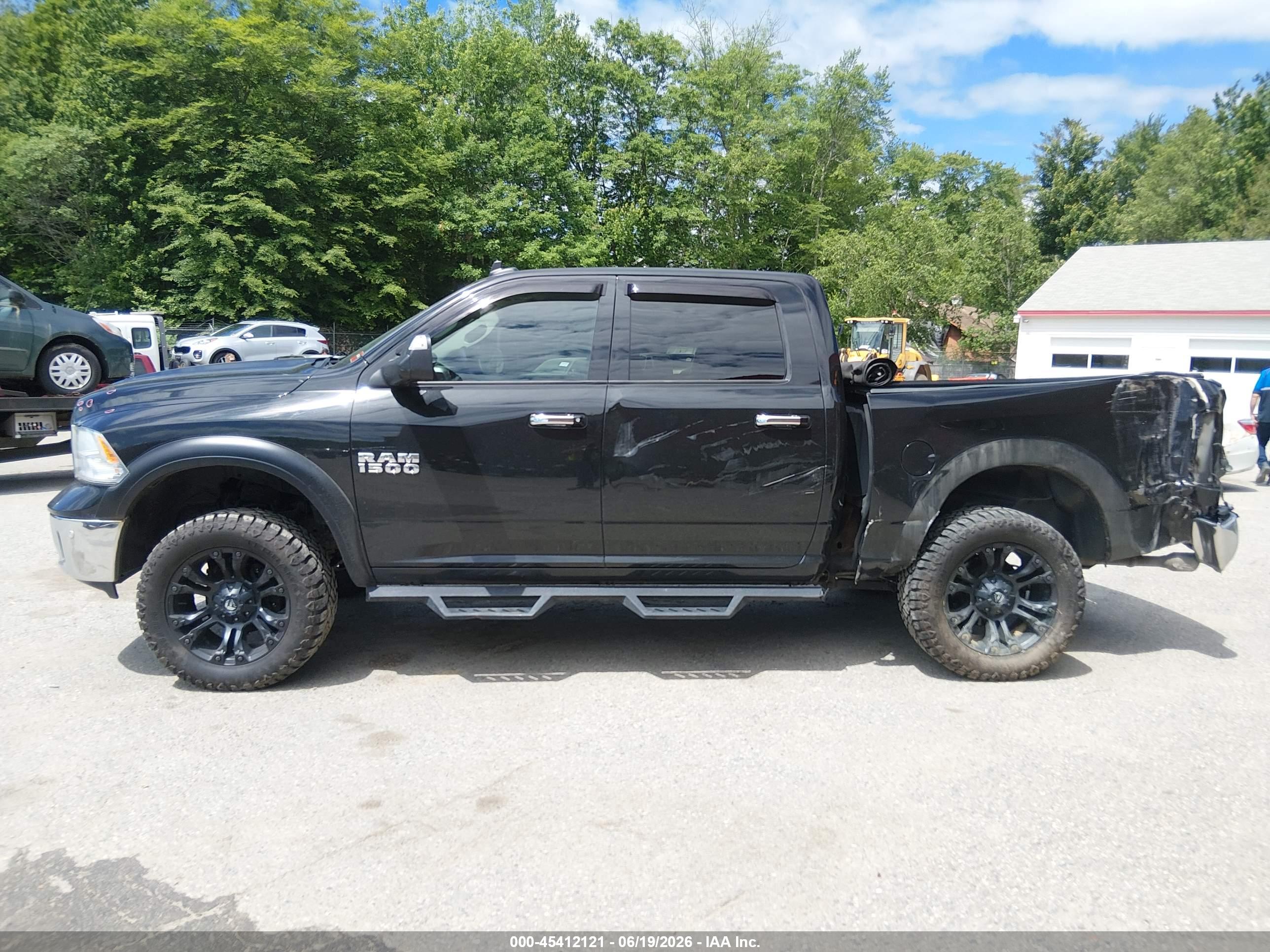 2017 RAM 1500 BIG HORN  4X4 5'7 BOX