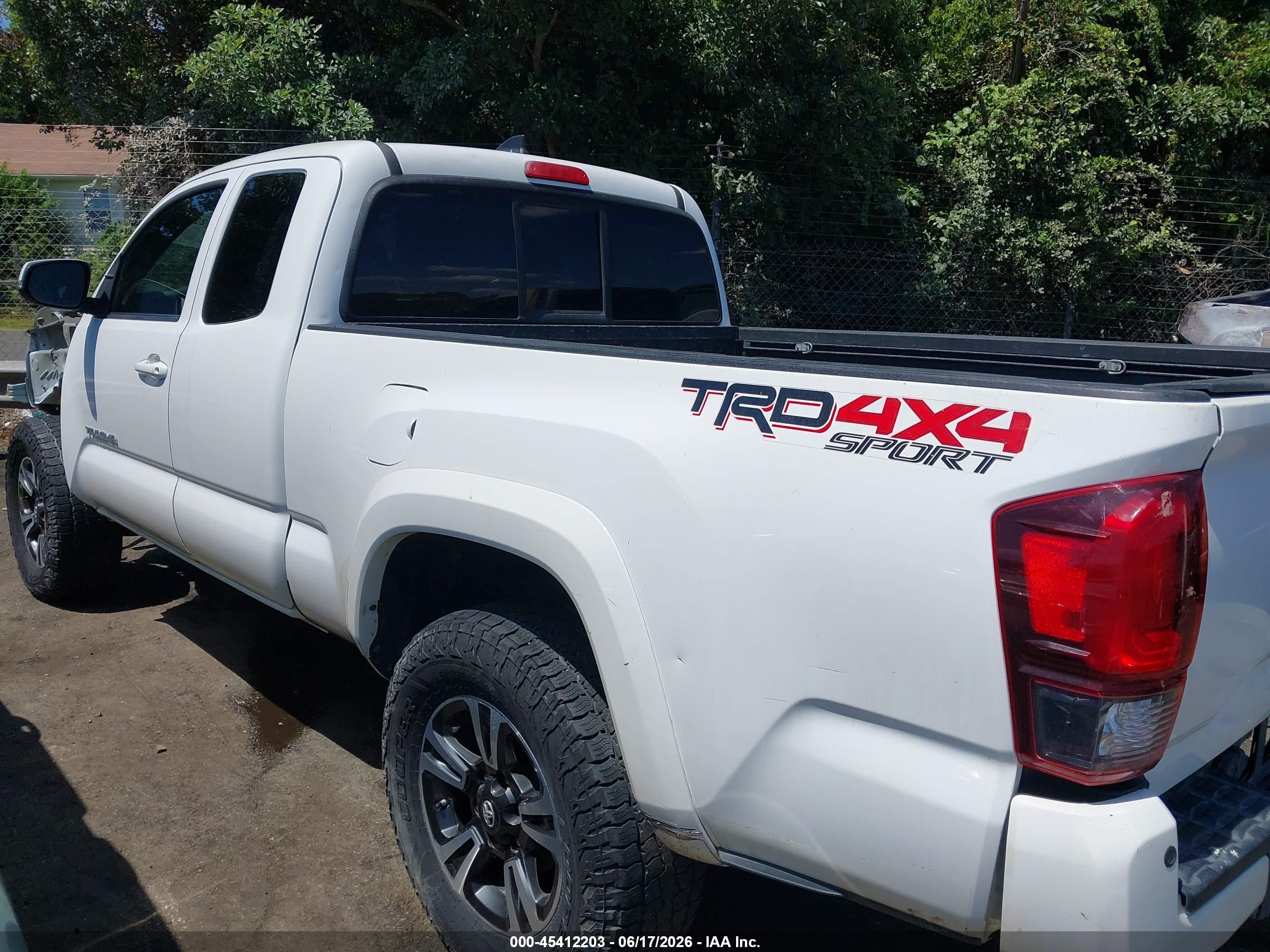 2018 TOYOTA TACOMA TRD SPORT