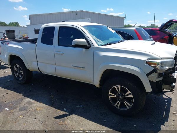 2018 TOYOTA TACOMA TRD SPORT