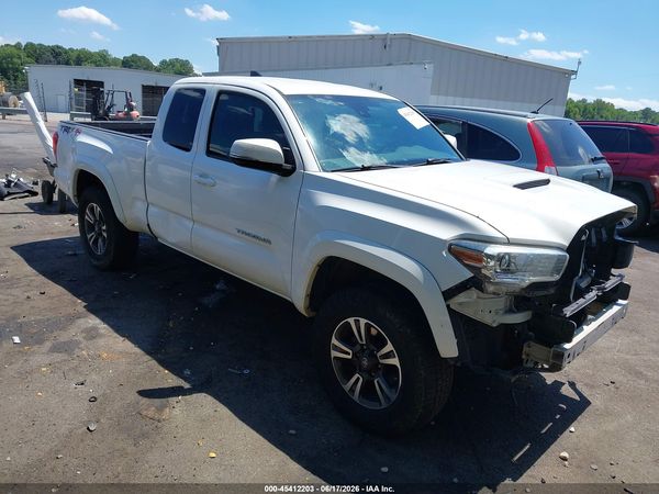 2018 TOYOTA TACOMA TRD SPORT