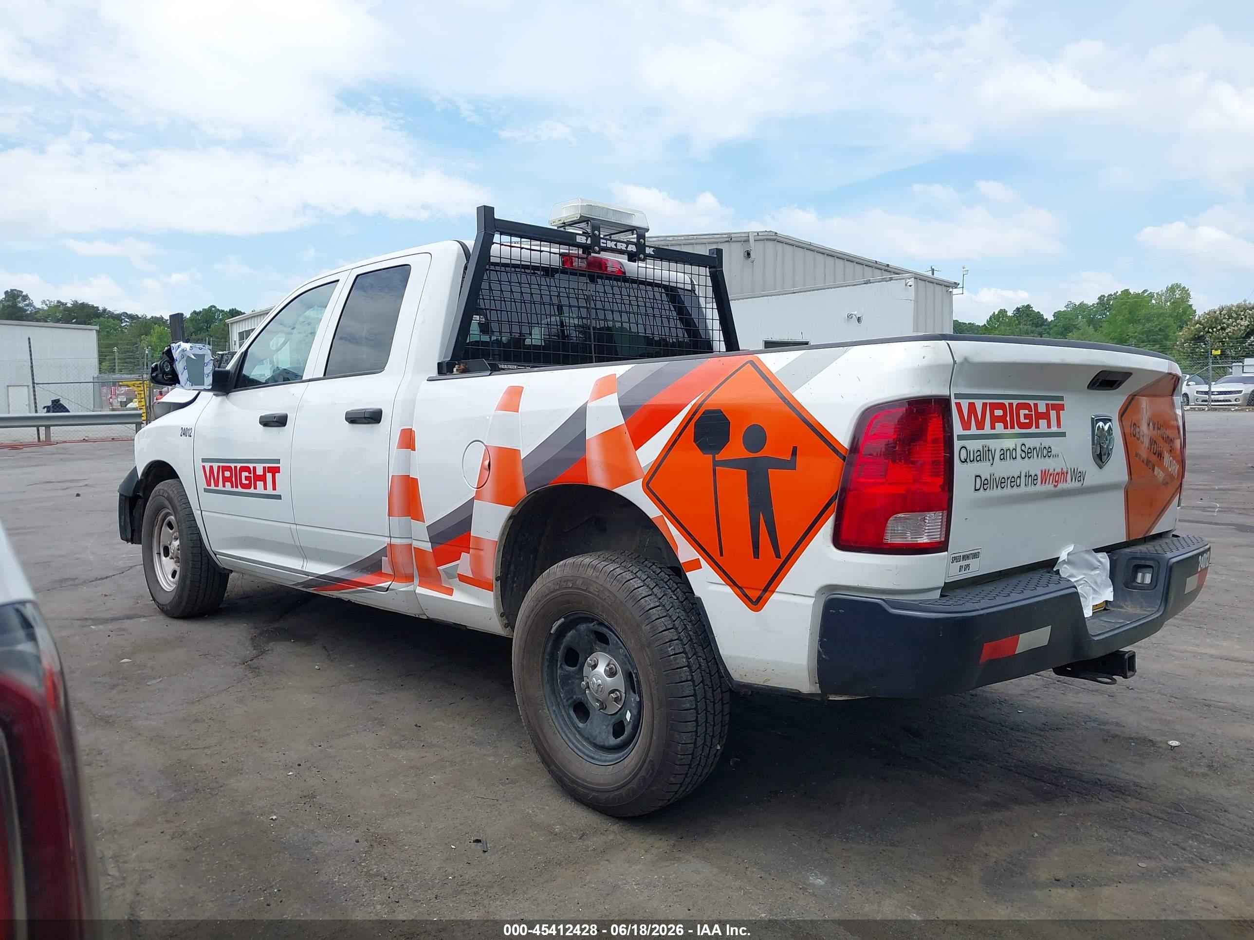 2023 RAM 1500 CLASSIC TRADESMAN  4X2 6'4 BOX