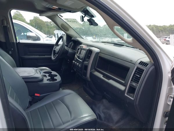 2023 RAM 1500 CLASSIC TRADESMAN  4X2 6'4 BOX