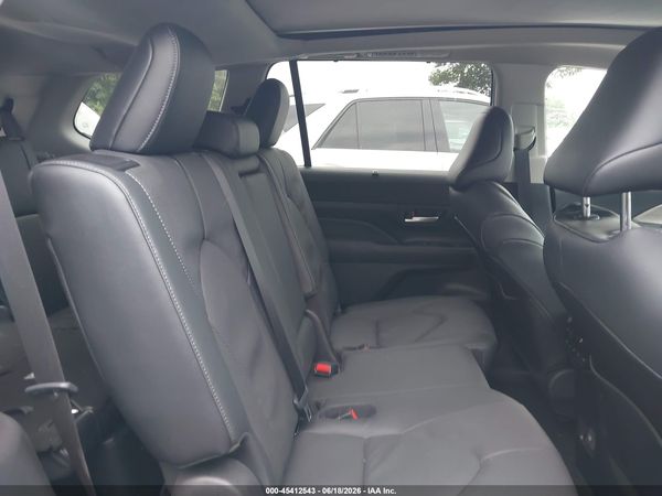2026 TOYOTA GRAND HIGHLANDER LIMITED