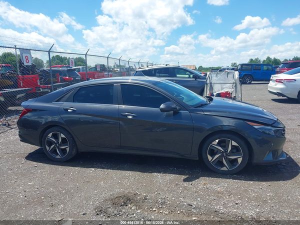2022 HYUNDAI ELANTRA LIMITED
