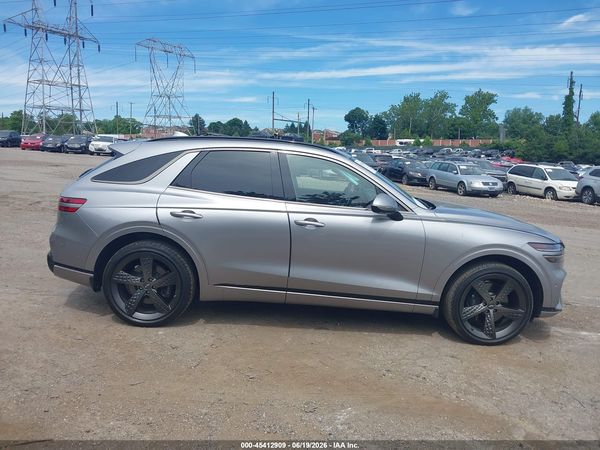 2024 GENESIS GV70 2.5T AWD