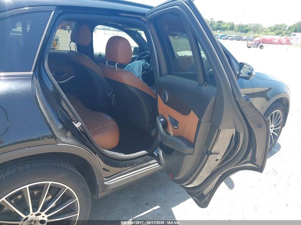 2021 MERCEDES-BENZ GLC 300 SUV