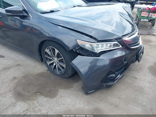 2016 ACURA TLX Base
