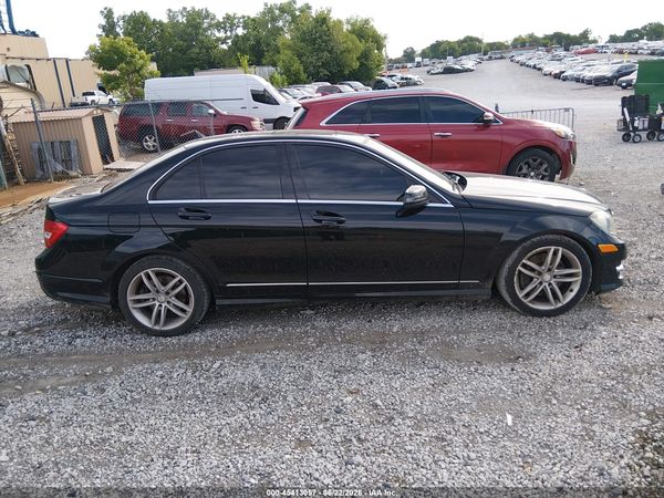 2013 MERCEDES-BENZ C 300 SPORT 4MATIC