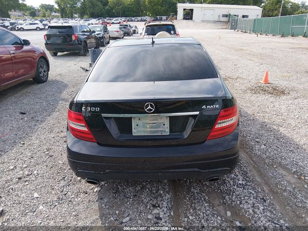 2013 MERCEDES-BENZ C 300 SPORT 4MATIC
