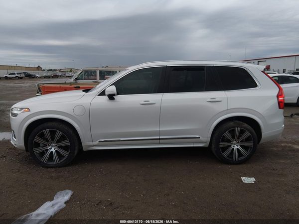 2024 VOLVO XC90 RECHARGE PLUG-IN HYBRID T8 CORE BRIGHT THEME