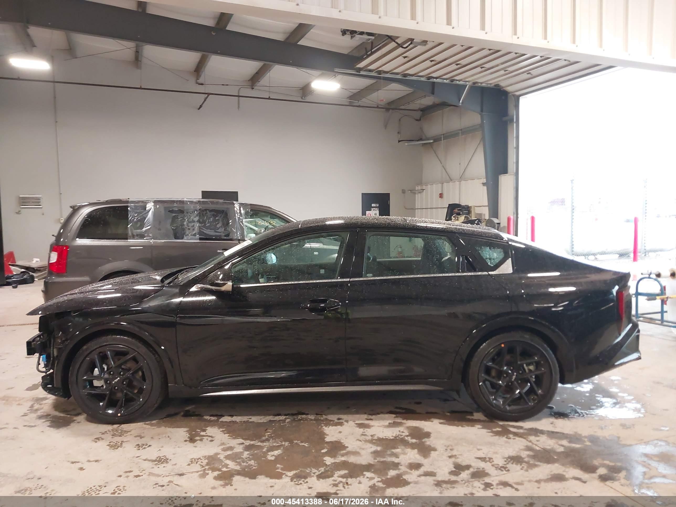 2025 KIA K4 GT-LINE TURBO