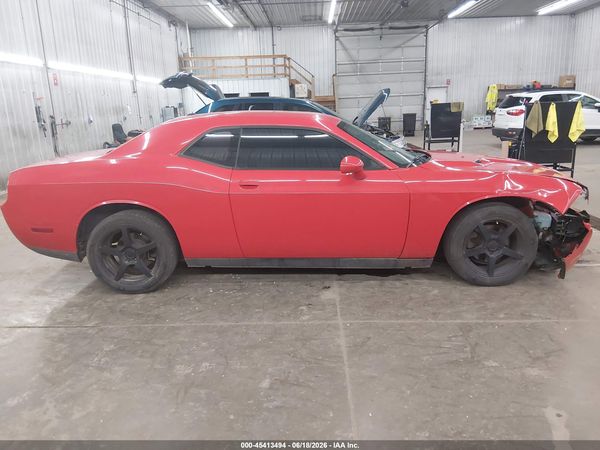 2014 DODGE CHALLENGER SXT