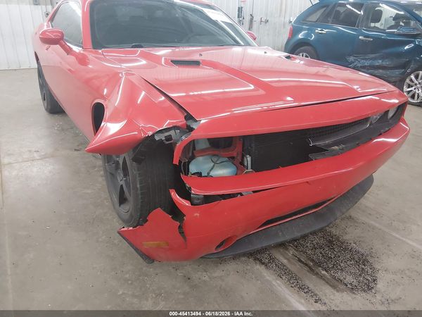 2014 DODGE CHALLENGER SXT