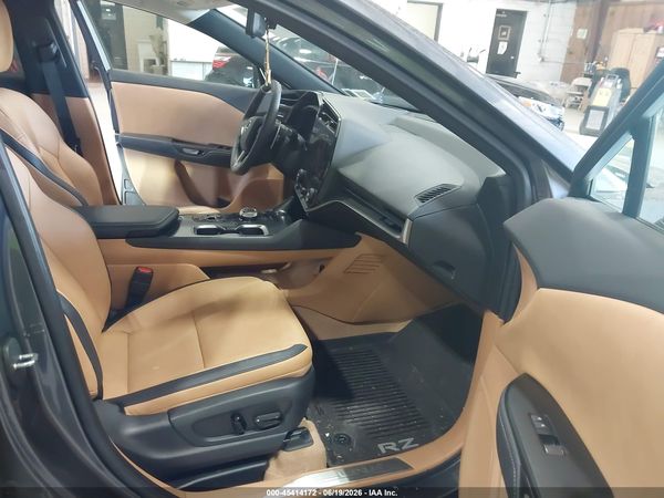 2024 LEXUS RZ 450E PREMIUM