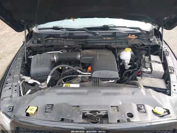 2019 RAM 1500 CLASSIC EXPRESS  4X4 6'4 BOX