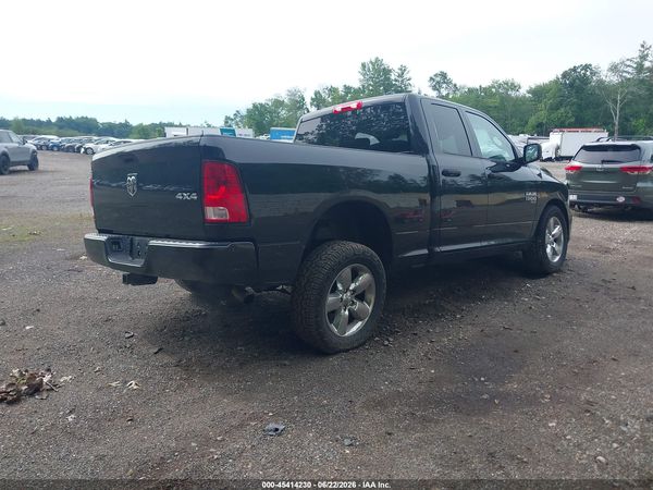 2019 RAM 1500 CLASSIC EXPRESS  4X4 6'4 BOX