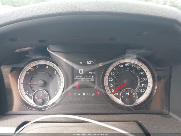 2019 RAM 1500 CLASSIC EXPRESS  4X4 6'4 BOX