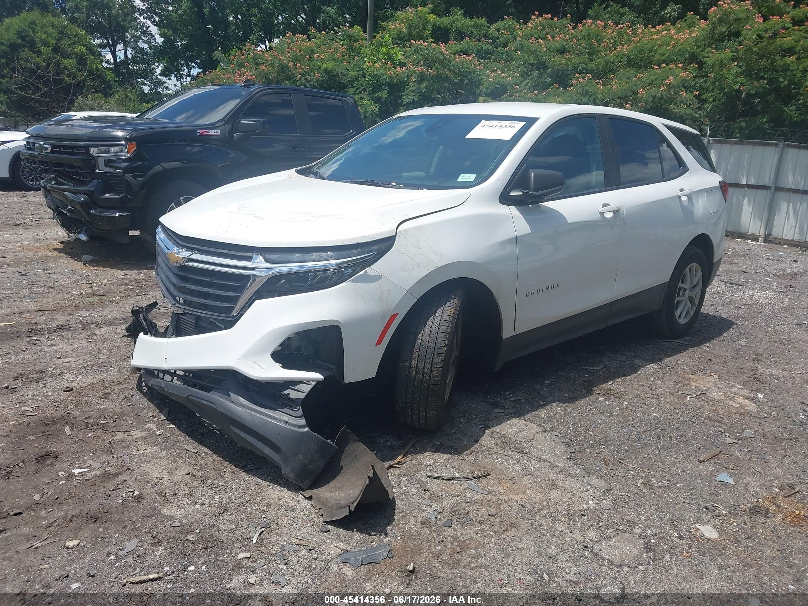 2022 CHEVROLET EQUINOX FWD LS — I2