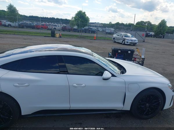 2024 AUDI E-TRON GT PREMIUM PLUS QUATTRO