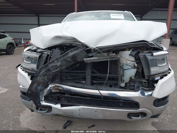2019 RAM 1500 LARAMIE  4X4 5'7 BOX