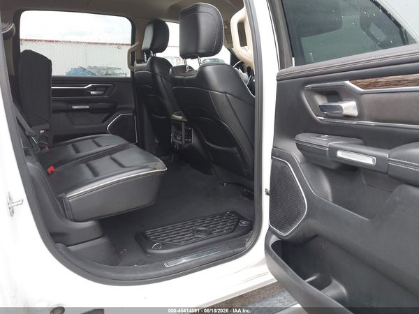 2019 RAM 1500 LARAMIE  4X4 5'7 BOX